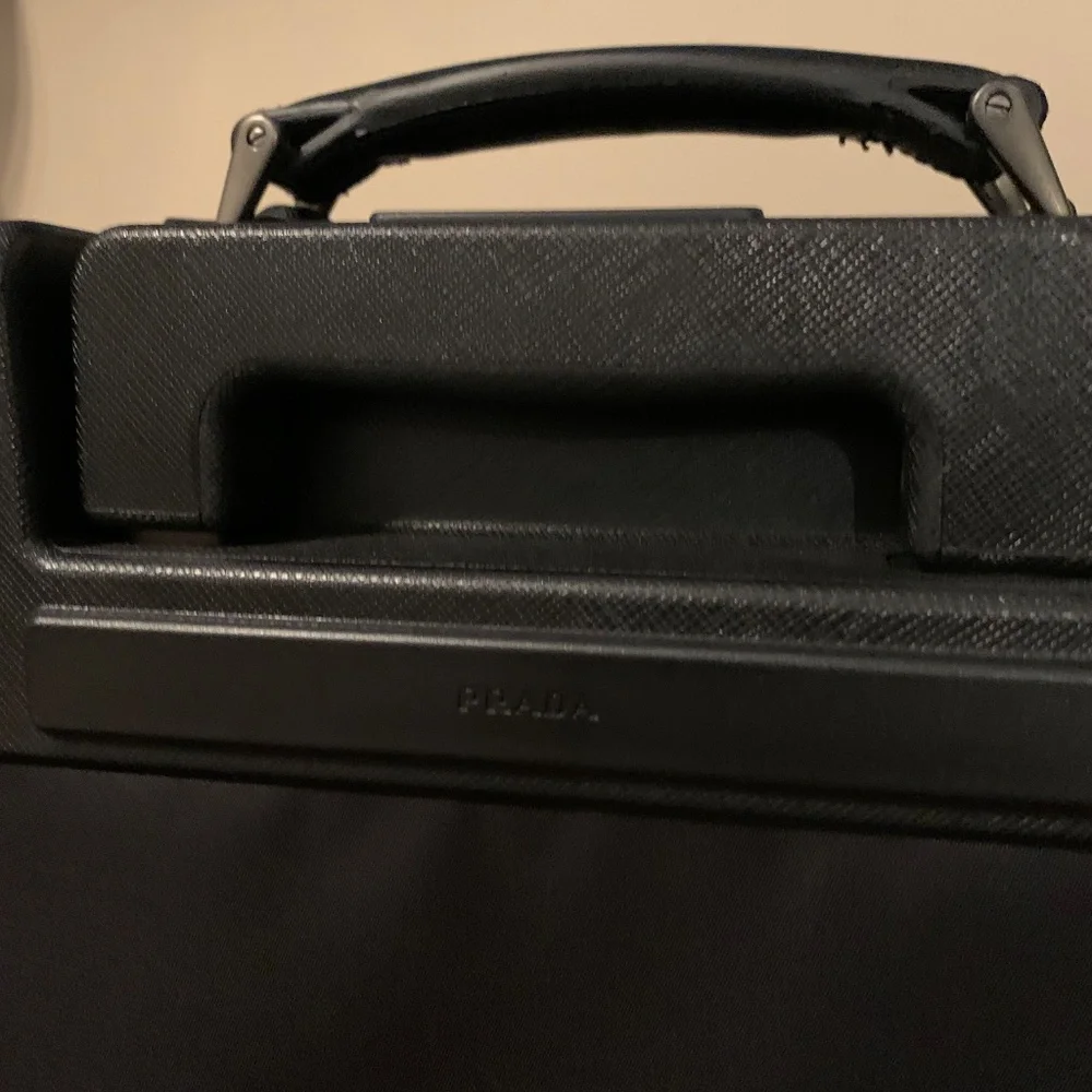 PRADA AUTHENTIC TESSUTO SAFFIANO 4 WHEEL SPINNER